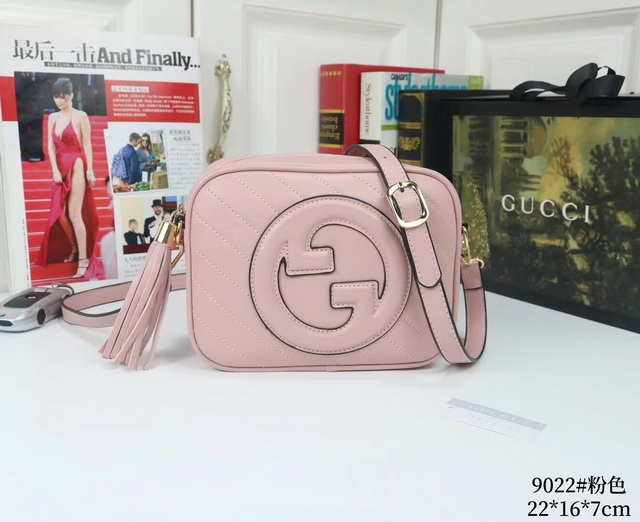 GUCCl Handbags 209